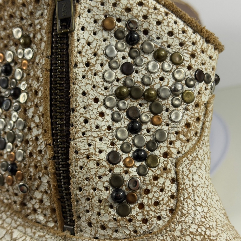 FRYE Deborah Studded Boots Womens Short Cowboy Western Crackle Gold Leather 7 M - Picture 13 of 15